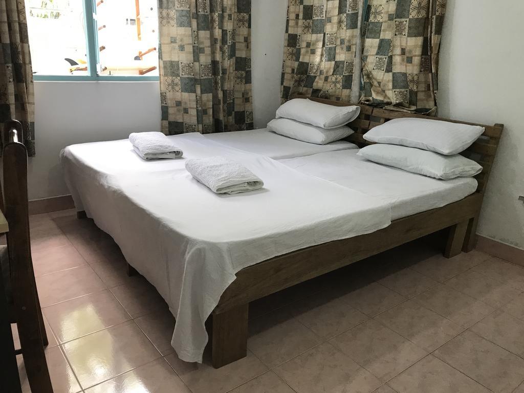 Raalhu Lodge Himmafushi Buitenkant foto