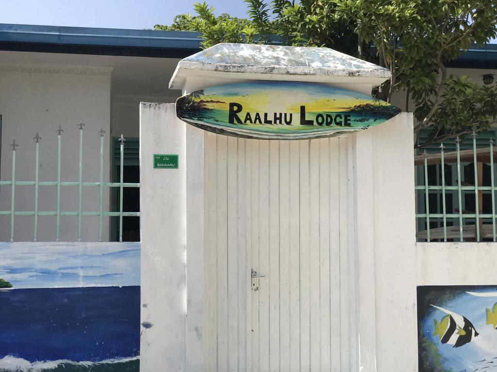 Raalhu Lodge Himmafushi Buitenkant foto