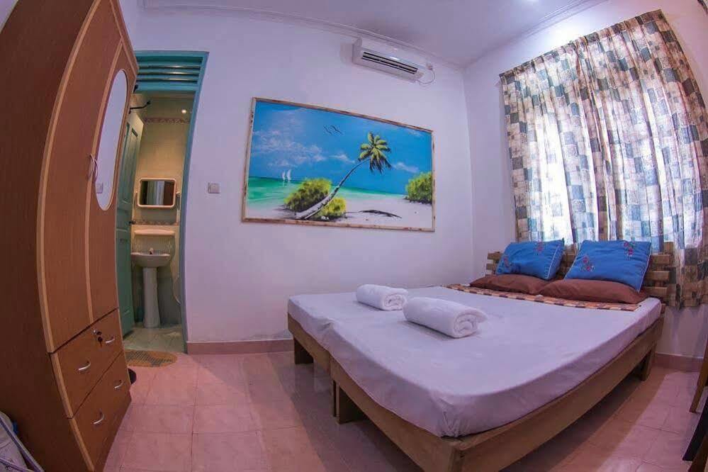 Raalhu Lodge Himmafushi Buitenkant foto